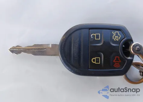 2013 Ford Mustang V6 из США, поврежденный, VIN 1ZVBP8AM2D5209380